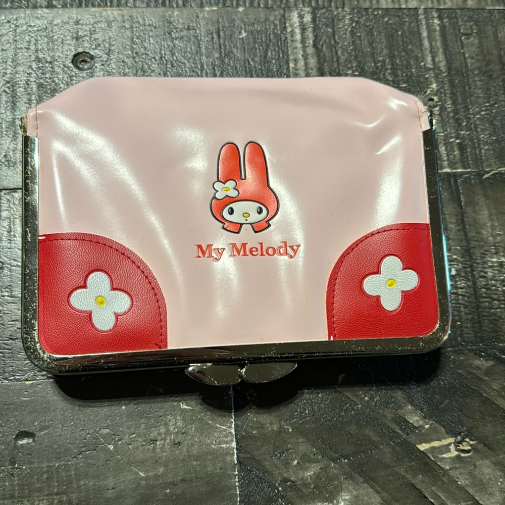 MY MELODY Cosmetics Bag .